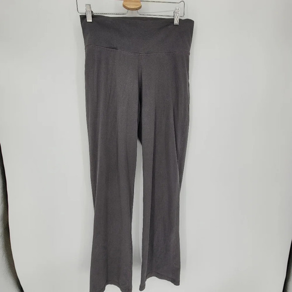 Patagonia womens charcoal flare leggings size Medium - Picture 1 of 7